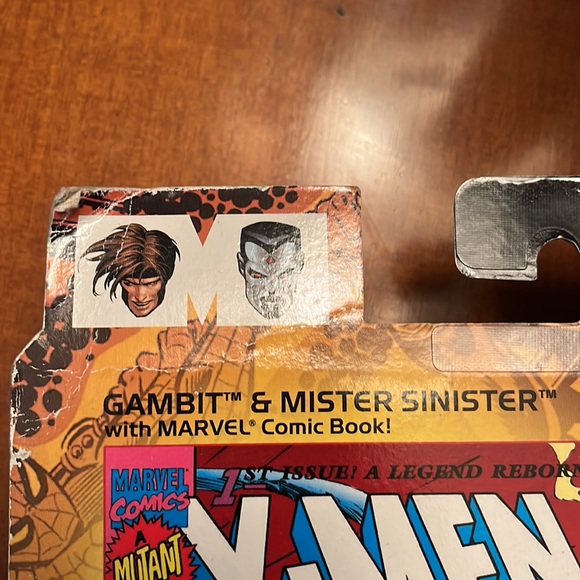 Marvel Universe Marvel’s X-Force Archangel exclusive figure offer - Picture 5 of 5